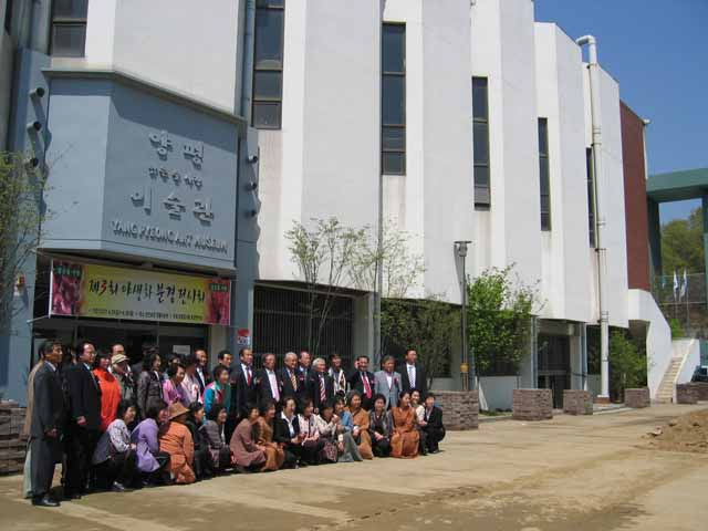 �̹����� Ŭ���ϸ� ������ ���� �� �ֽ��ϴ�.